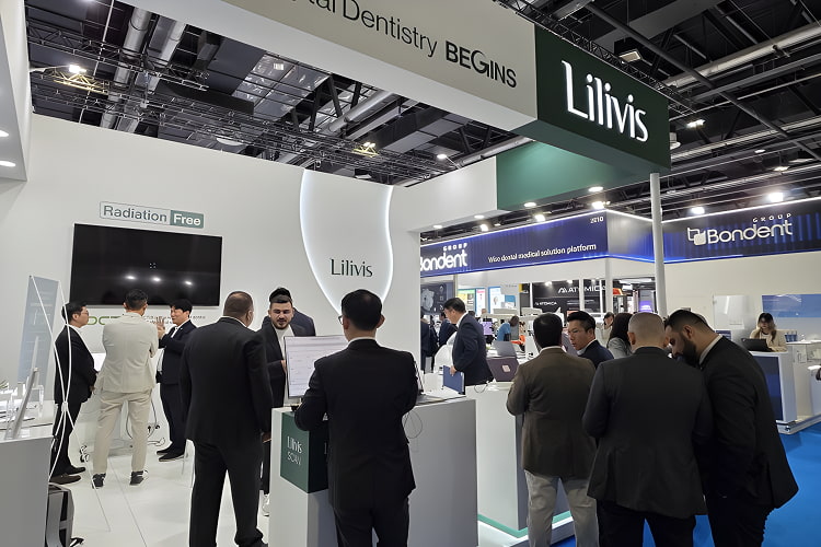Lilivis booth showcasing digital dental solutions at AEEDC Dubai 2026