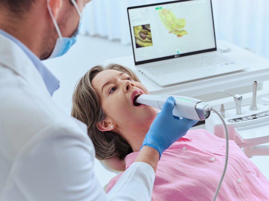 patients being examined with lilivis scan